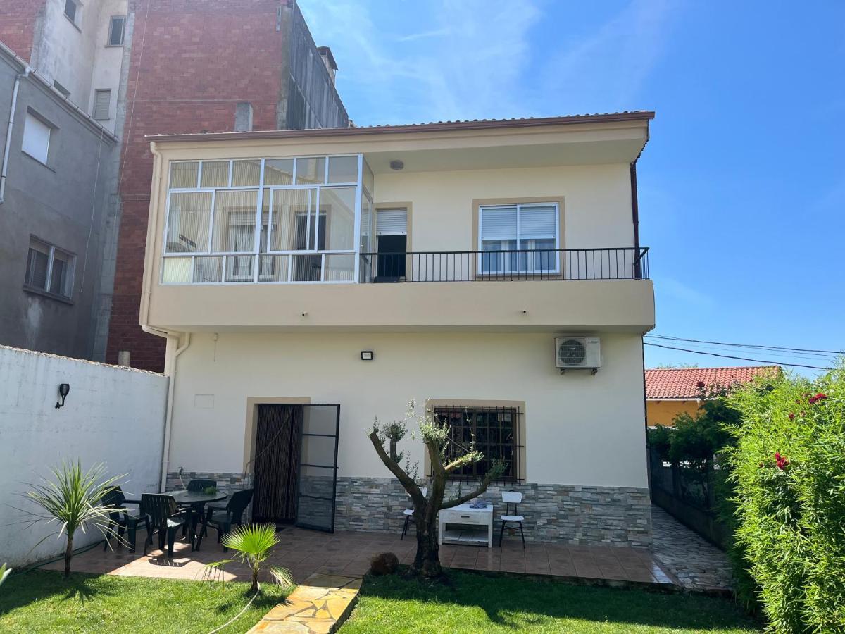 몬포르테데레모스 Casa Casares 빌라 외부 사진